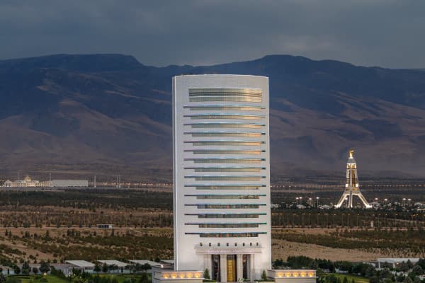 na-birzhevyh-torgah-v-turkmenistane-realizovana-produkciya-neftehimii-selskogo-hozyajstva-stroitelnoj-i-lyogkoj-promyshlennosti