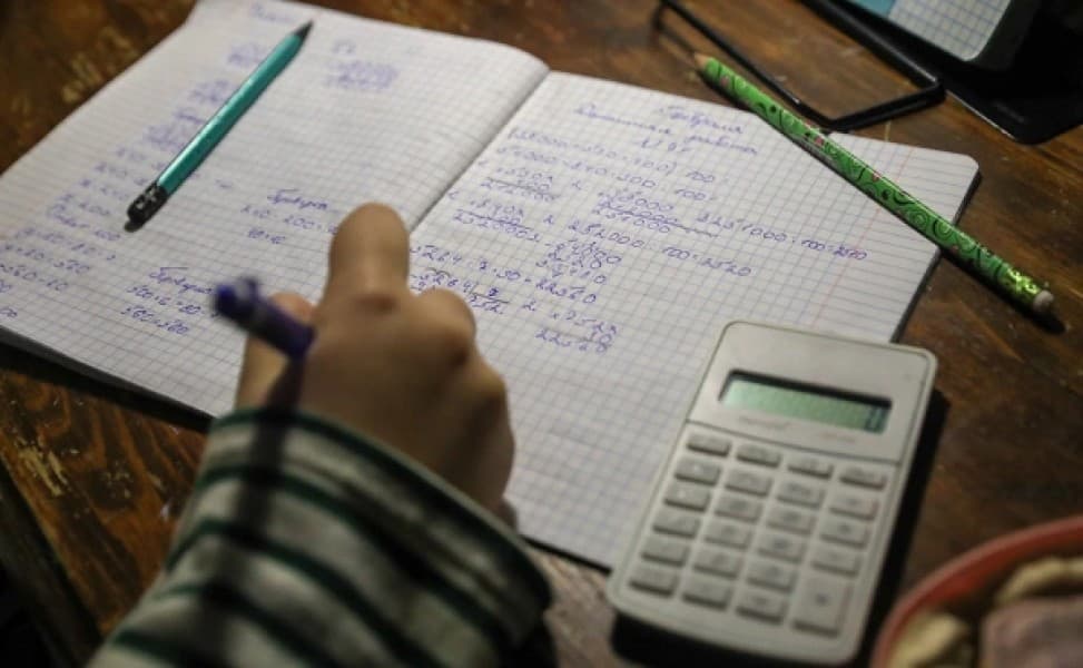 mekdep-okuwcylary-ucin-taze-okuw-tertibi-yakyn-wagtda-alisa-ai-bilen-elyeterli-bolar