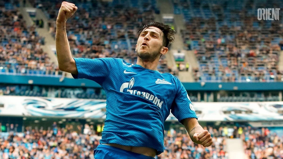 Serdar Azmun voted best player in Mach