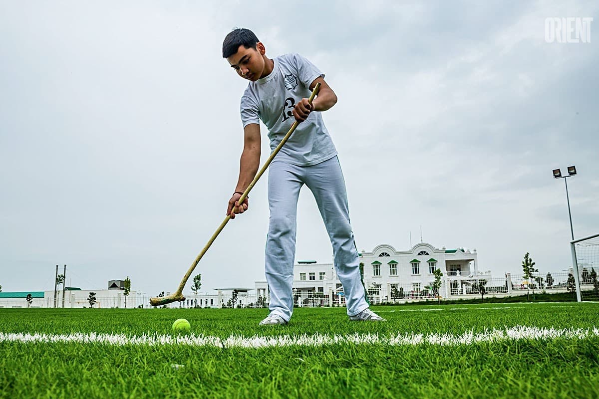 Chilik, Turkmen national game is a national prototype of golf. ORIENT PHOTO COVERAGE