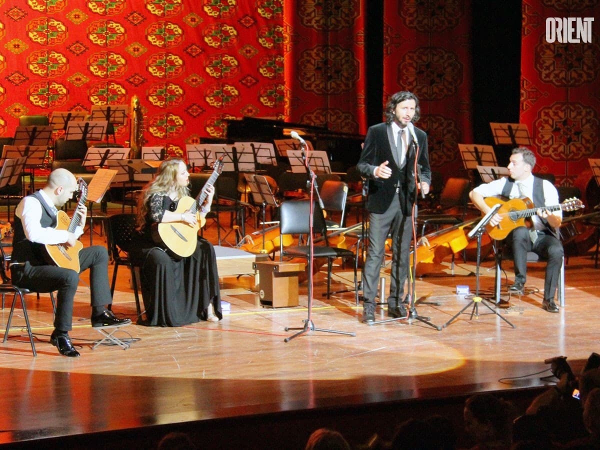 Rhythms of European Folk from the Romanian Zamfiresku Trio