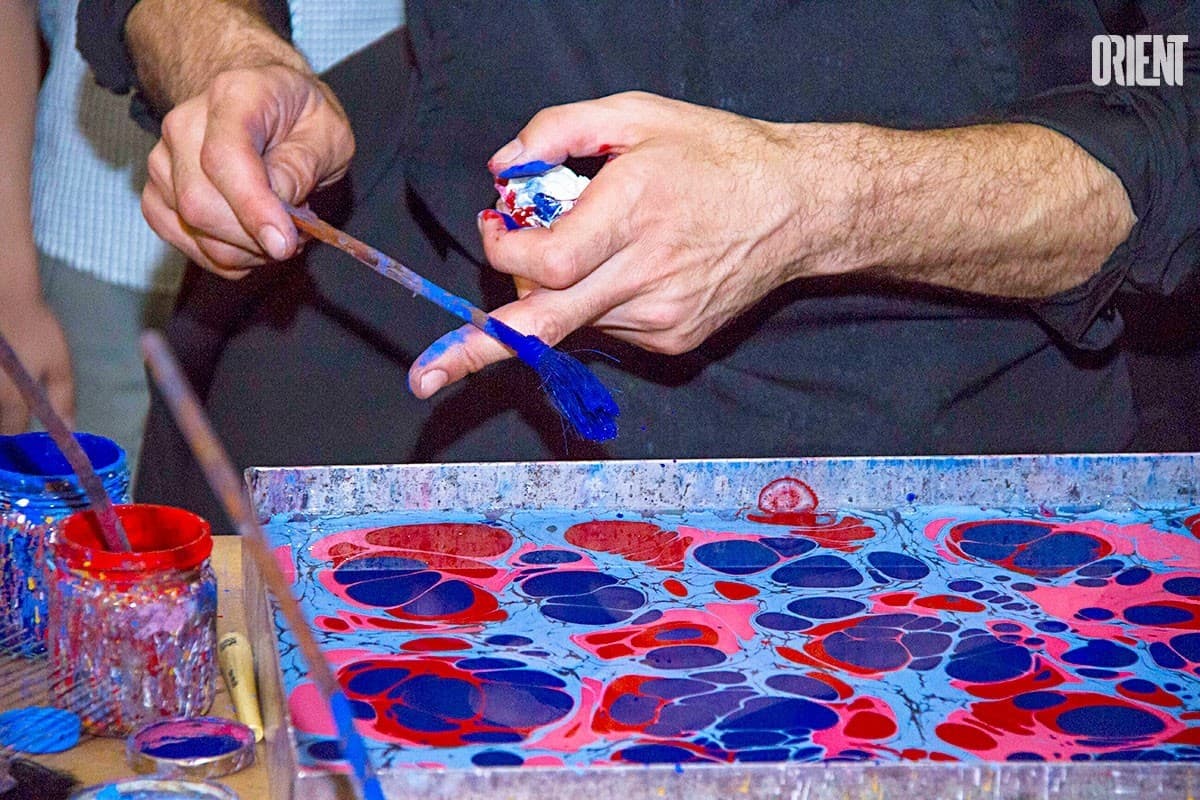 Colorful paintings on water – the ancient art of ebru at the exhibition in Ashgabat