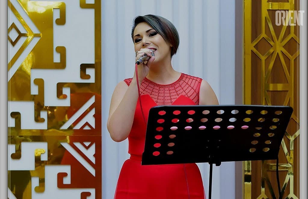 song-as-soul-the-piano-and-its-serious-consequences-for-maysa-niyazova