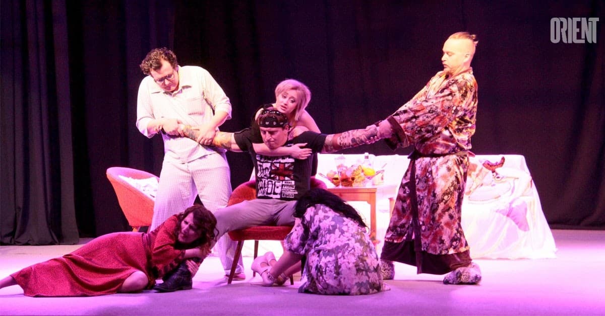 Garnish in French, or Open Door Theater
