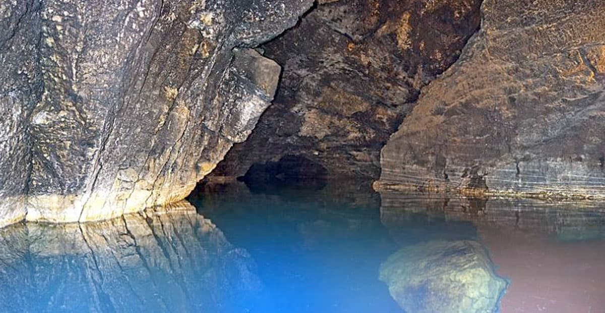 the-tajik-website-has-included-the-kow-ata-lake-in-the-five-of-the-most-beautiful-ones-in-central-asia