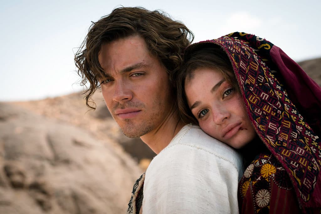 Turkmen national attire in the world cinema: “The Healer: Avicenna’s Disciple”