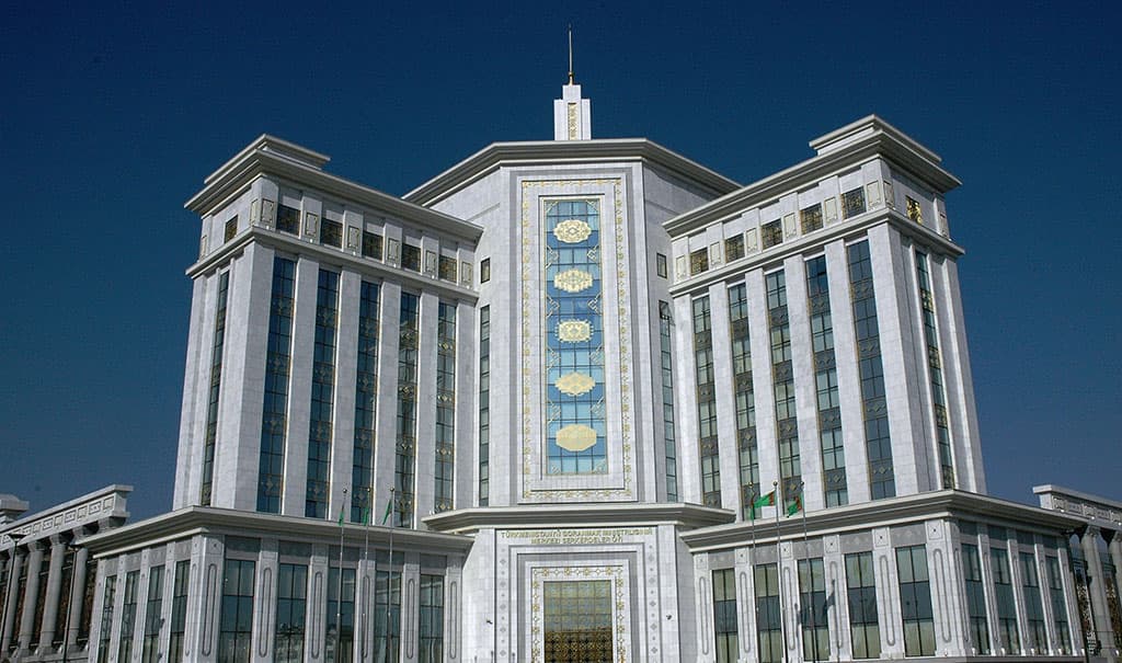 Ashgabat House of Officers as a creative platform for young talents