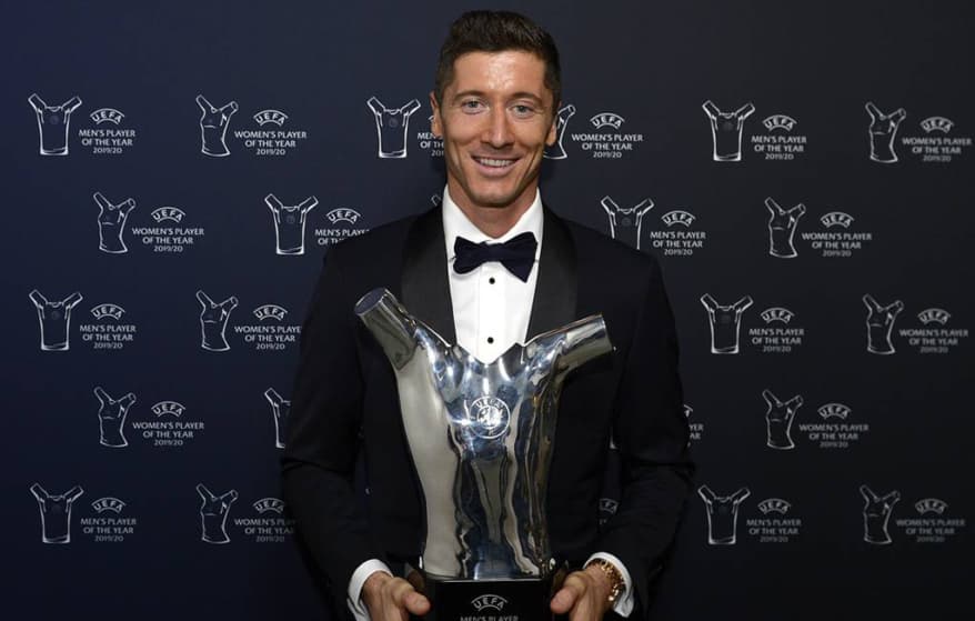 uefa-named-the-best-in-the-past-season-and-results-of-uefa-champions-league-group-stage-draw