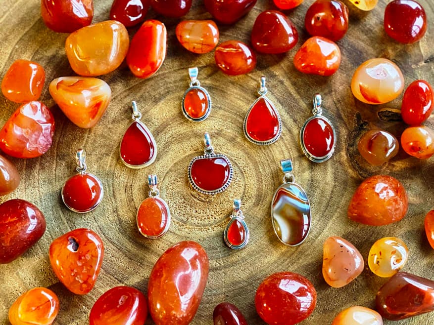 Face of heart, stone of sun or simply - carnelian