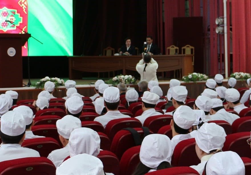 meeting-consul-turkmenistan-took-place-astrakhan-state-medical-university