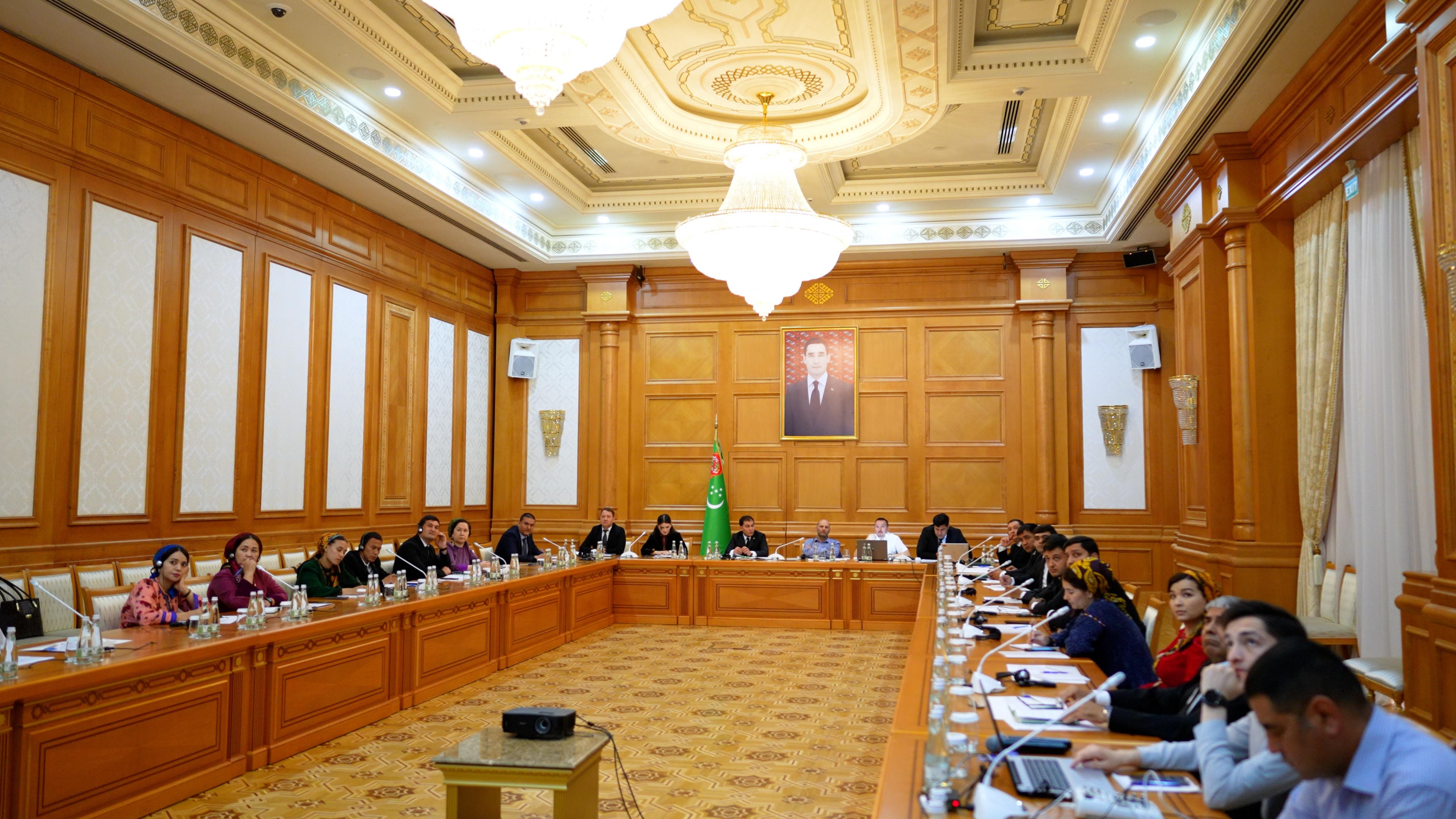 maldarcylykda-taze-taslama-mallary-identifikasiya-etmek-we-yzarlamak-boyunca-milli-strategiya