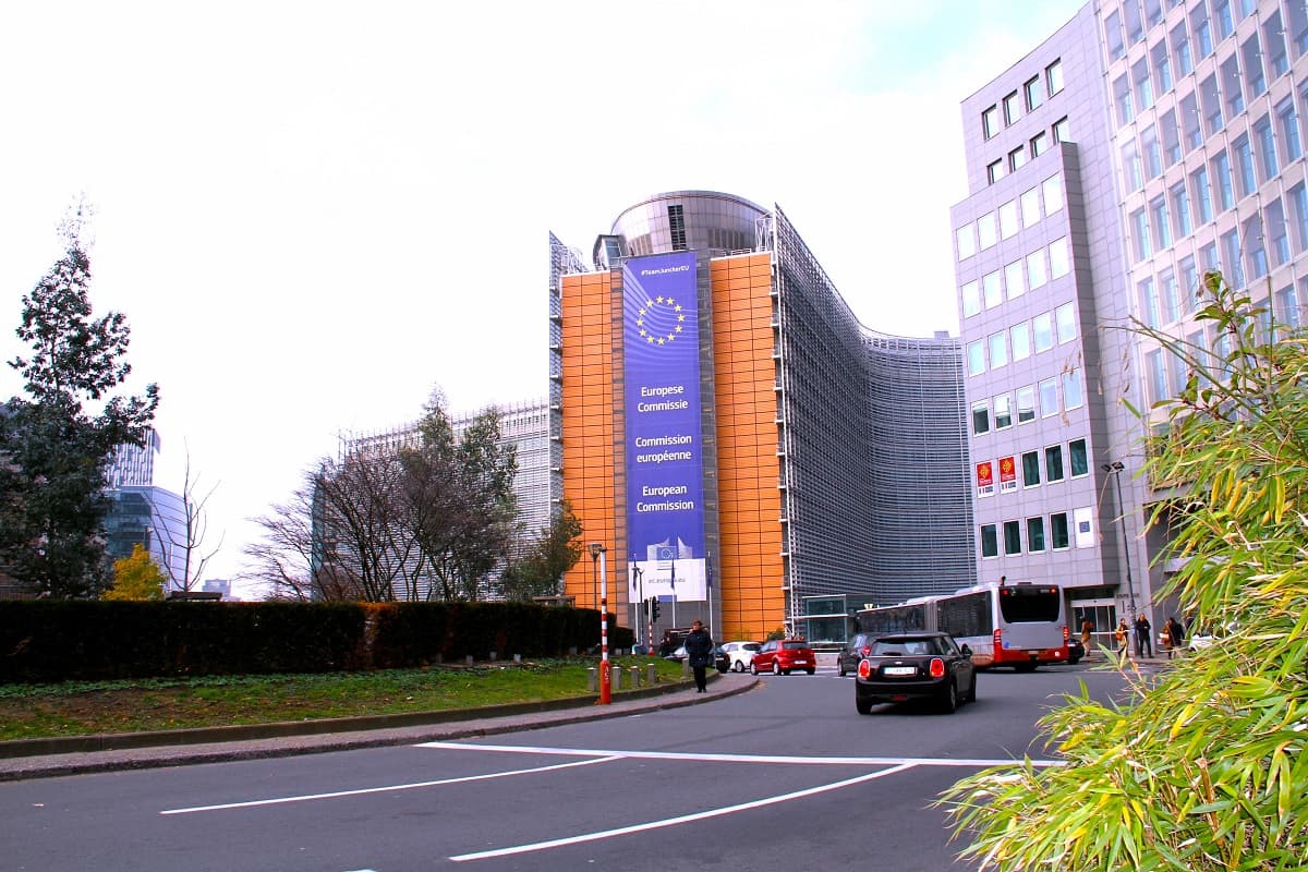 turkmenistan-i-evrokomissiya-analiziruyut-vzaimodejstvie-v-oblasti-transporta-i-ekologii