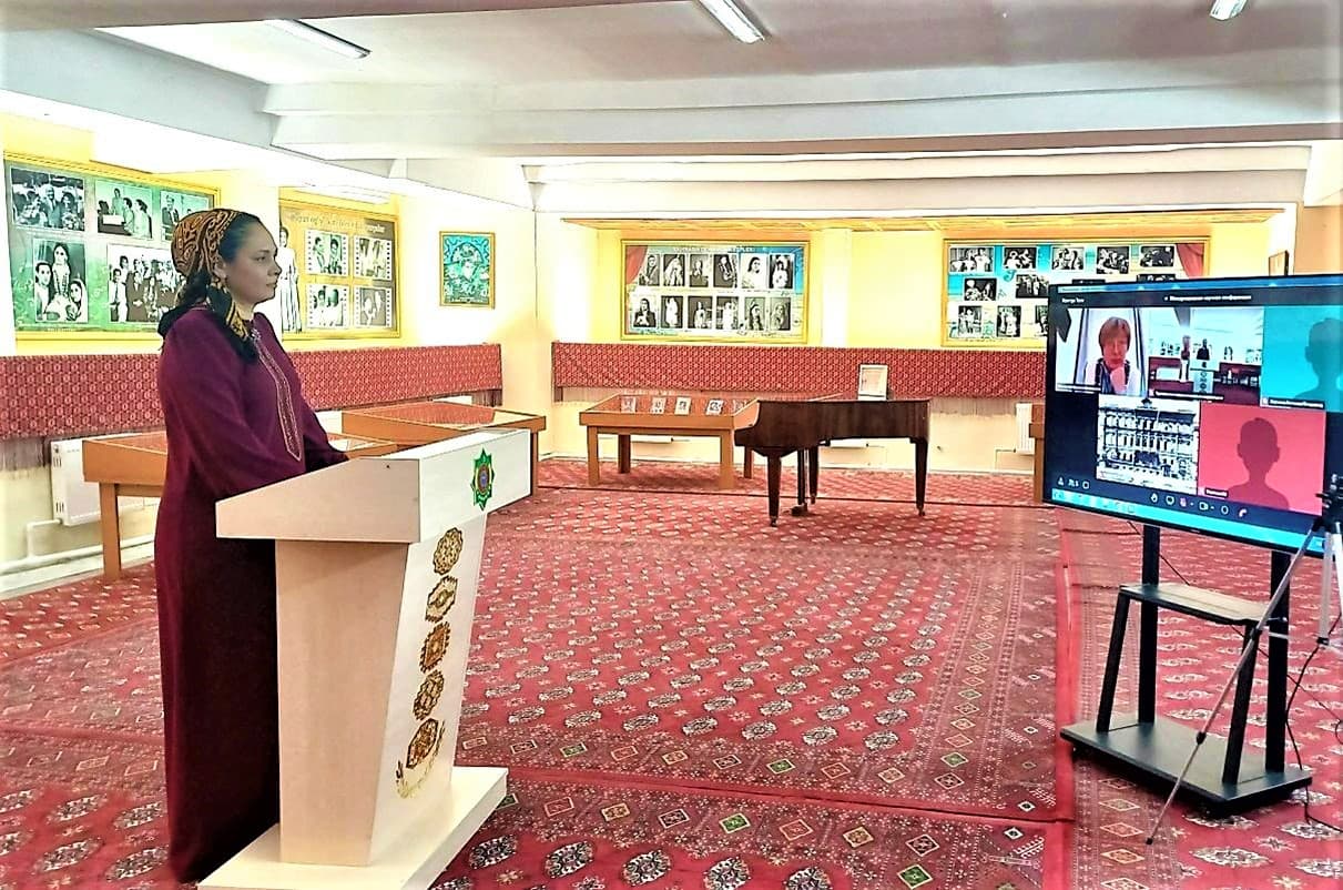 turkmenskie-muzykovedy-na-konferencii-rossijskogo-instituta-istorii-iskusstv