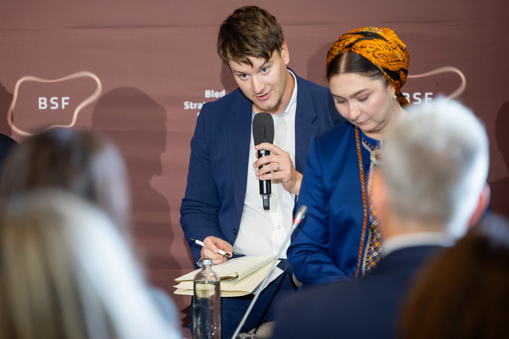 bledskiy-forum-tsentralnaya-aziya-es