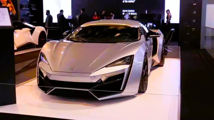 v-dubae-postroyat-krupnejshij-v-mire-avtorynok