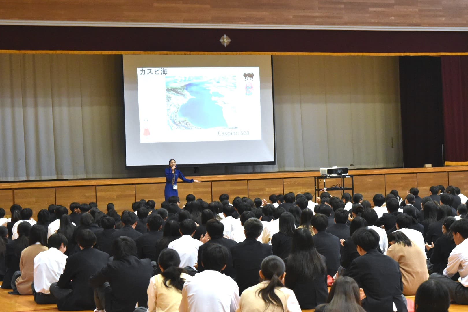 molodye-prepodavateli-iz-itut-povyshayut-kvalifikaciyu-v-yaponii