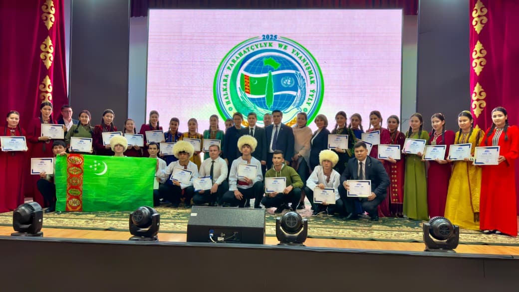 v-kazahskom-pedagogicheskom-universitete-imeni-abaya-otmetili-30-letie-nejtraliteta-turkmenistana