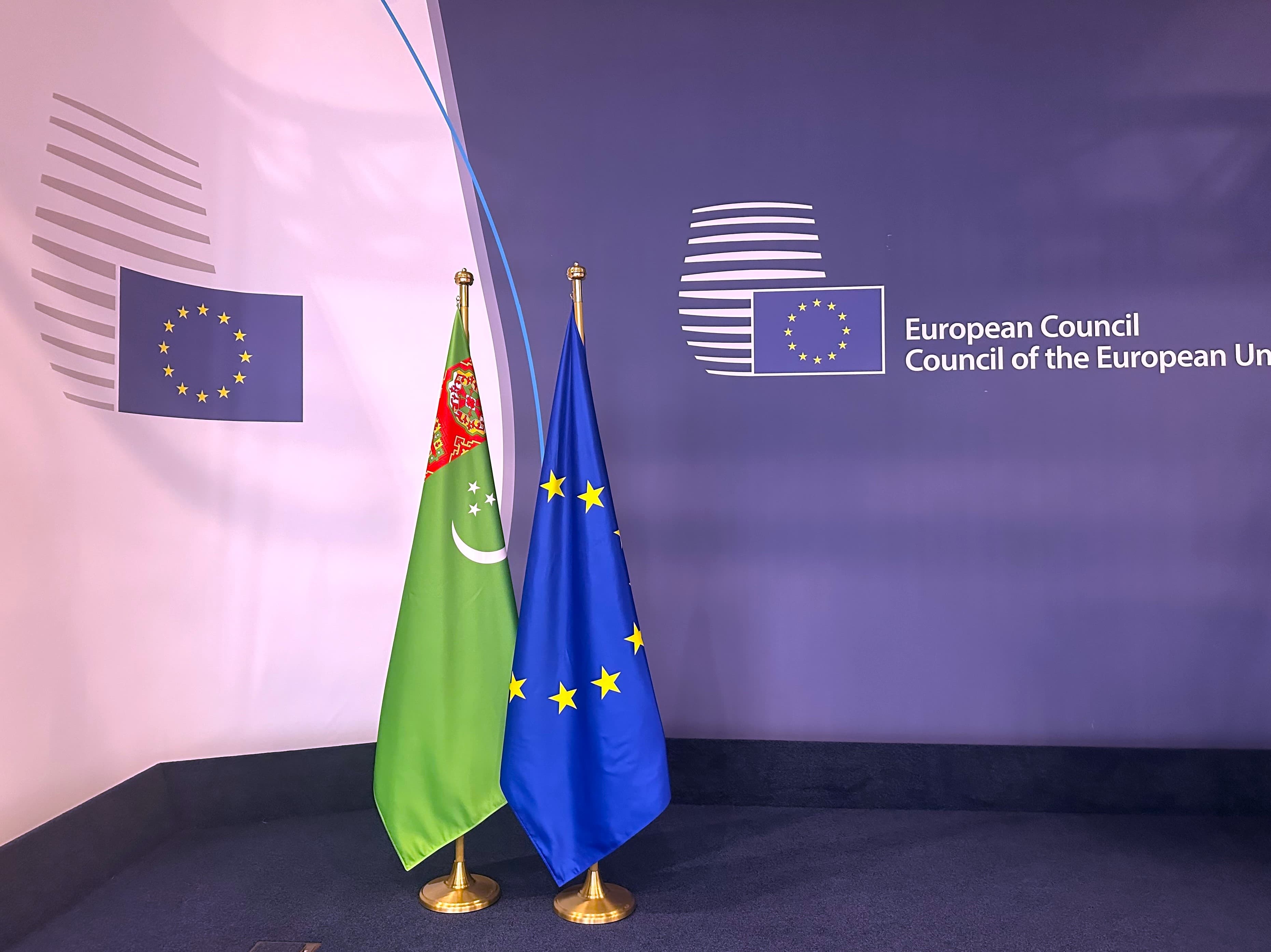 v-bryussele-peredano-uvedomlenie-o-ratifikacii-protokola-mezhdu-turkmenistanom-i-es