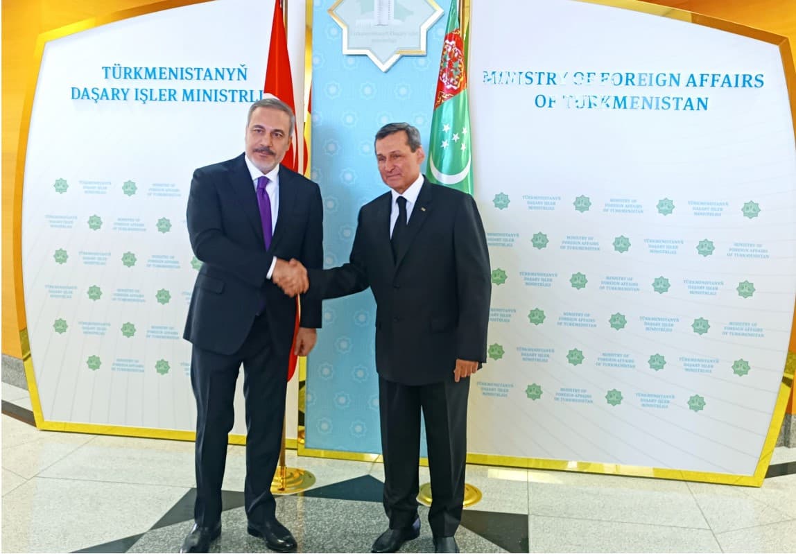 glavy-mid-turkmenistana-i-turcii-provedut-peregovory-v-ankare