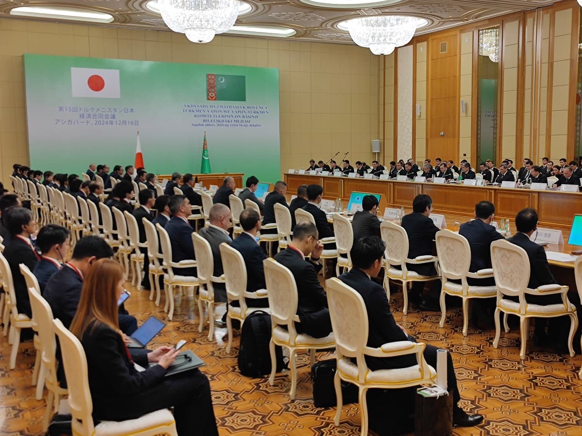 v-ashhabade-podpisany-novye-dokumenty-ob-ekonomicheskom-sotrudnichestve-turkmenistana-i-yaponii