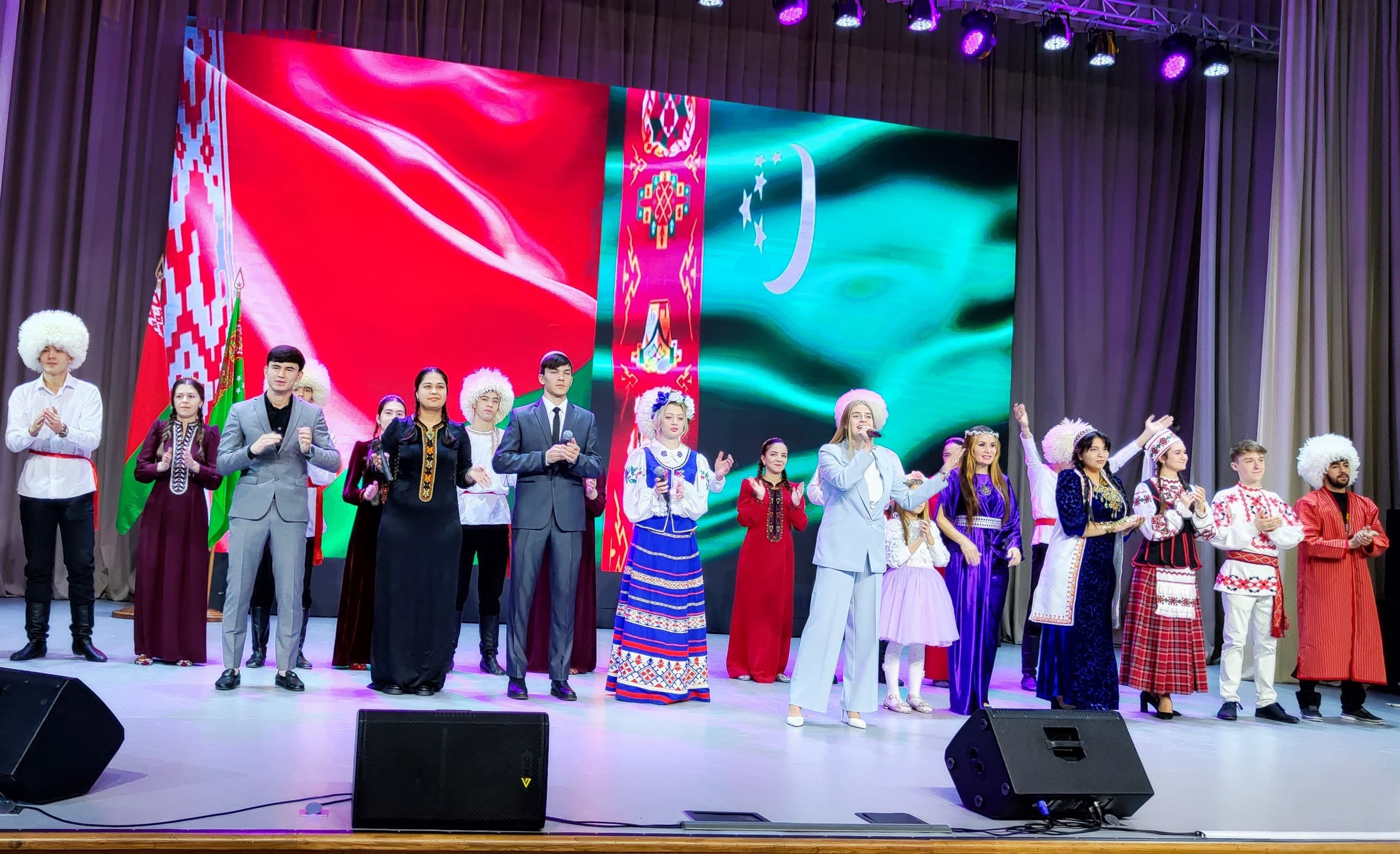 poeziya-druzhby-v-vedushchem-tehnologicheskom-vuze-belarusi-prazdnovali-nasledie-mahtumkuli