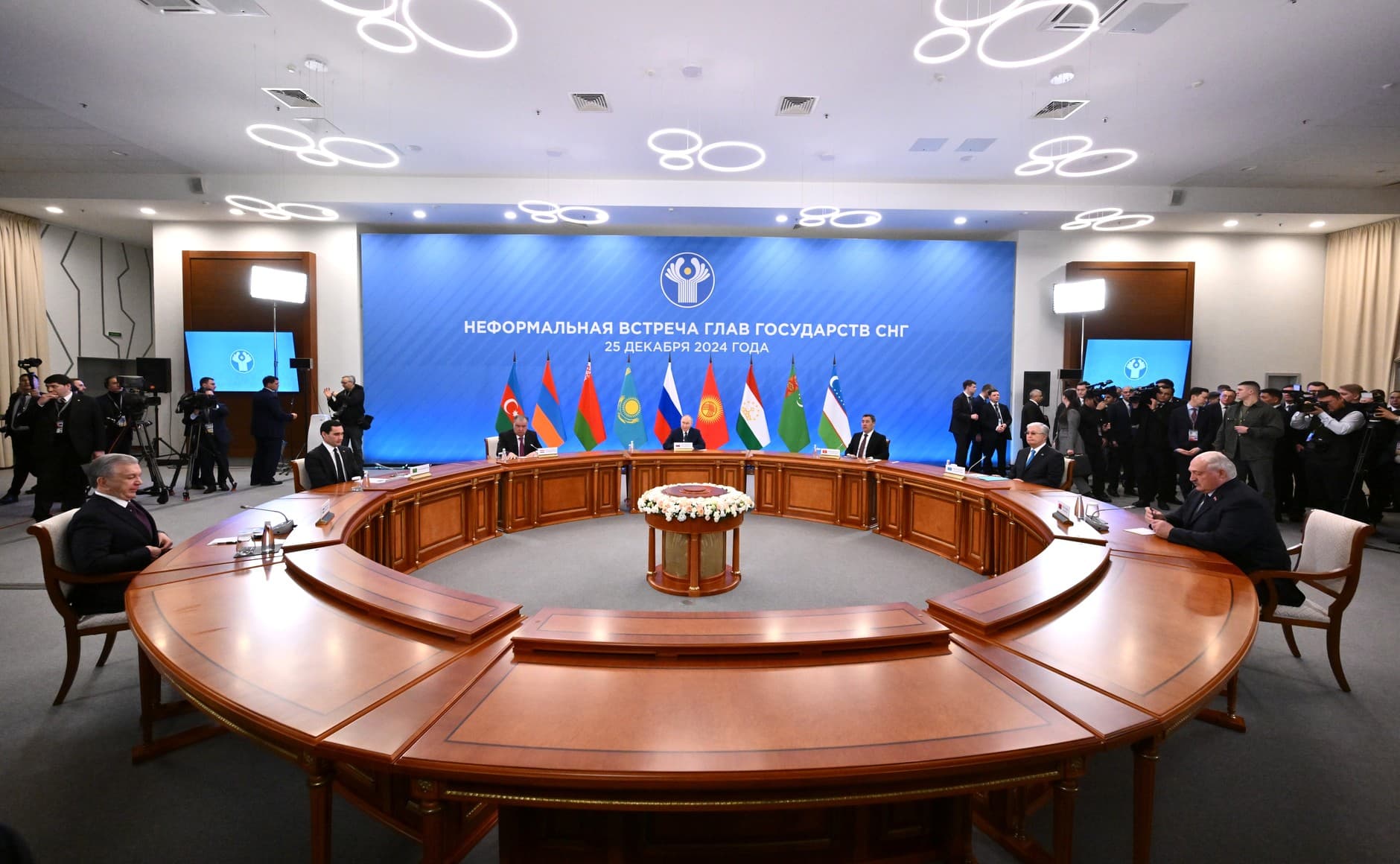 serdar-berdimuhamedov-took-part-informal-meeting-heads-state-cis