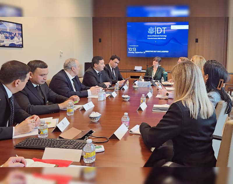 v-gosudarstvennom-departamente-ssha-obsudili-sotrudnichestvo-s-turkmenistanom-v-oblasti-obrazovaniya