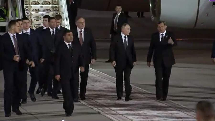 putin-halkara-foruma-gatnasmak-ucin-asgabat-saherine-geldi