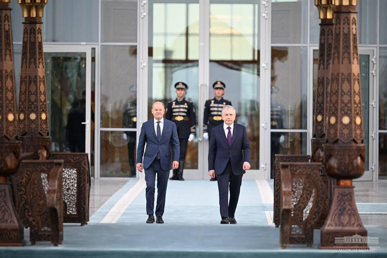 german-chancellor-makes-first-visit-central-asia-z51-summit-be-held-17-september