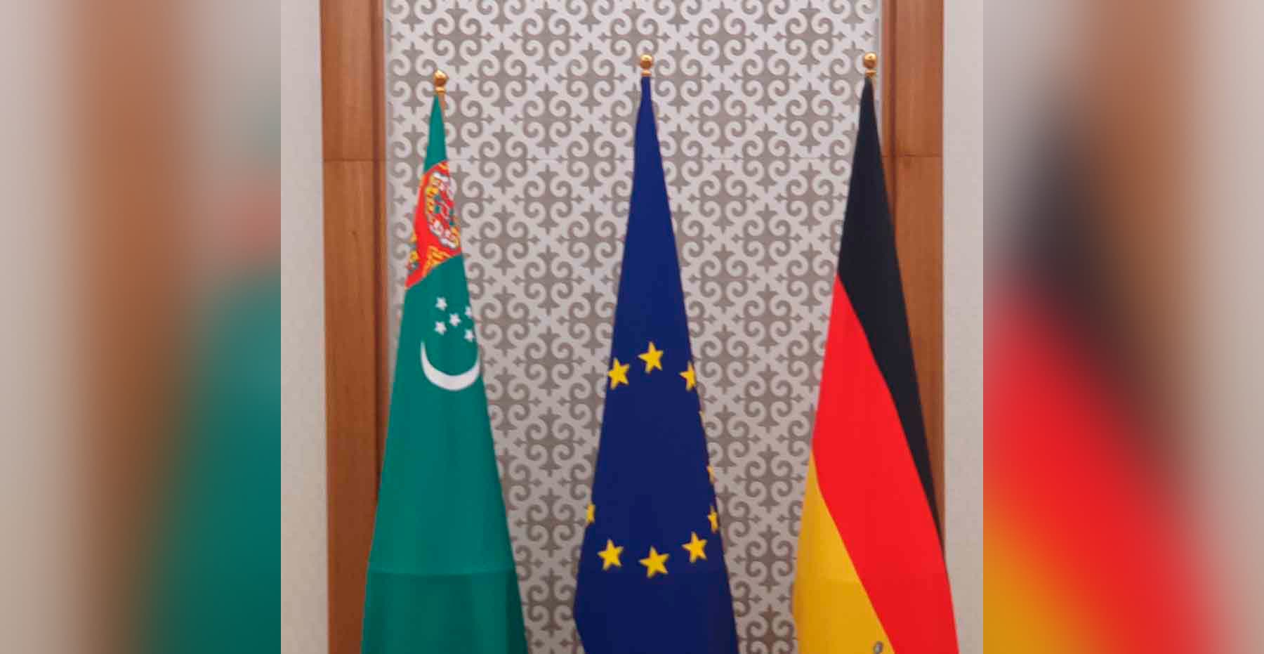 serdar-berdimuhamedov-held-meeting-olaf-scholz