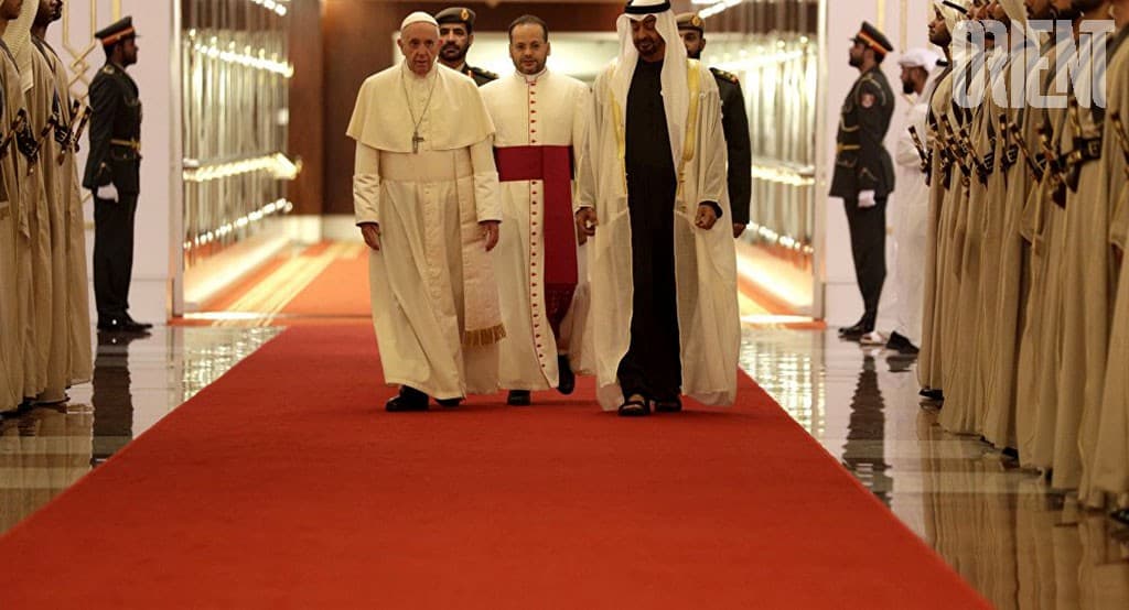 prodolzhaetsya-istoricheskij-vizit-pap