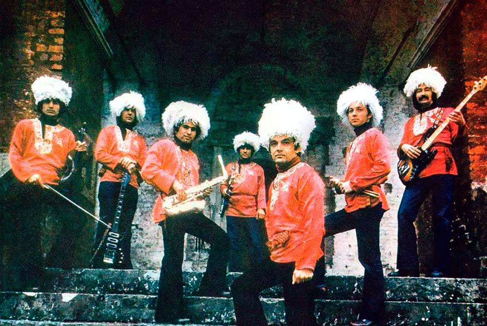 pereizdannaya-plastinka-ansamblya-firjuza-ili-folk-dzhaz-s-nacionalnym-koloritom