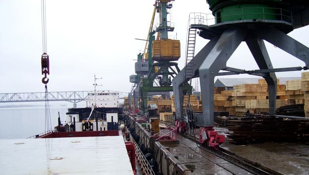 Россия будет строить морской порт Лагань на Каспии
