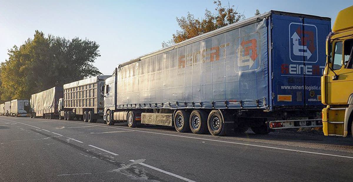 turkmenistan-vremenno-otkryl-granicu-dlya-iranskih-fur-na-kpp-serahs