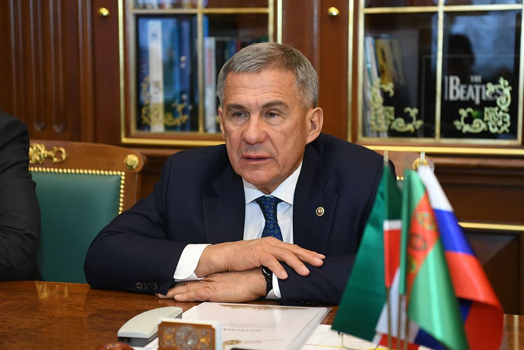 Бердымухамедов поздравил Минниханова с переизбранием на пост главы Татарстана