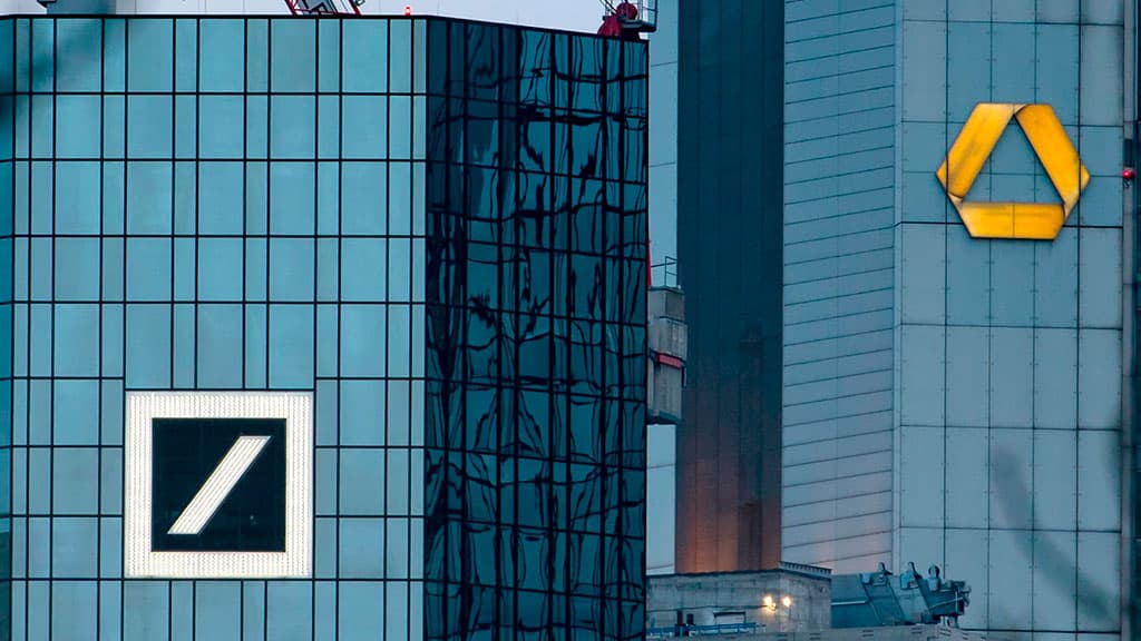 Туркменские финансисты провели переговоры с германским Commerzbank в Люксембурге