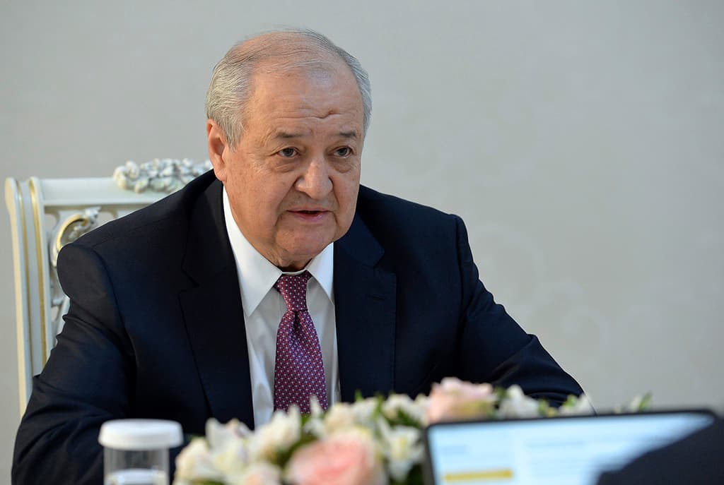 prezident-turkmenistana-vstretilsya-s-ministrom-inostrannyh-del-uzbekistana