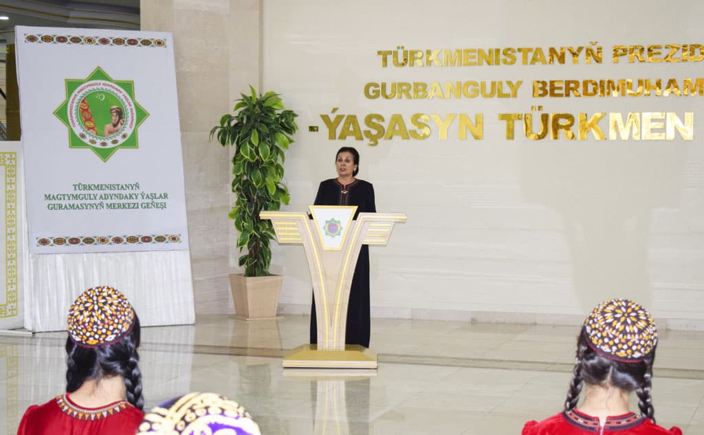 molodezhnaya-organizaciya-turkmenistana-i-yunesko-podveli-itogi-konkursa-sredi-studentov