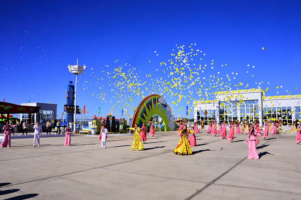 Members of the Union of Industrialists and Entrepreneurs built a “Children’s World” Cultural and Entertainment Center in Lebap