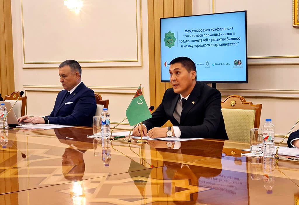 nachalas-mezhdunarodnaya-konferenciya-soyuza-promyshlennikov-i-predprinimatelej-turkmenistana
