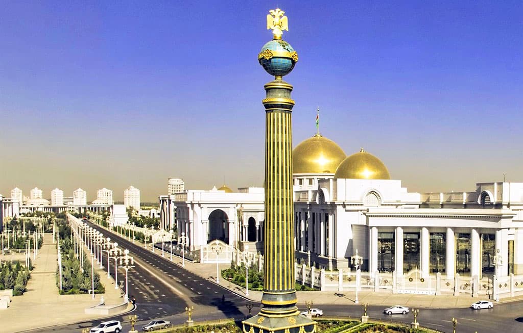 Heads of leading oil and gas companies congratulate the President of Turkmenistan