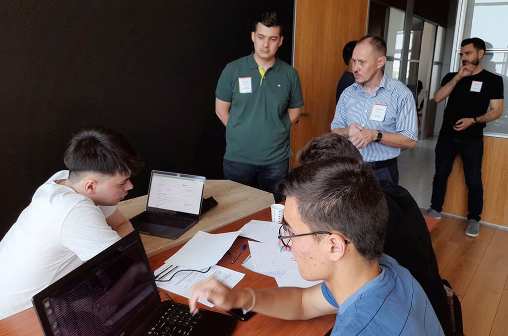 ocifrovannyj-mir-uzhe-sluchilsya-pervyj-ashhabadskij-hakaton