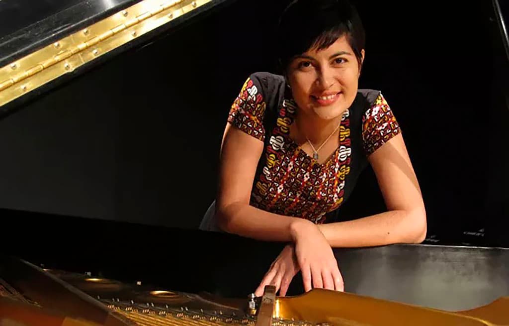 nash-chelovek-v-kanzase-urozhenka-ashhabada-propagandiruet-turkmenskuyu-muzyku-v-ssha