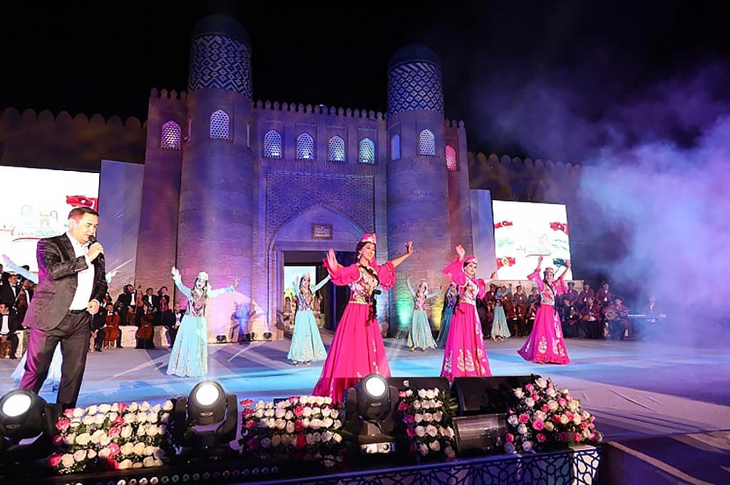 uzbekskaya-hiva-mozhet-peredat-tureckoj-burse-zvanie-stolicy-tyurkskogo-mira-2022