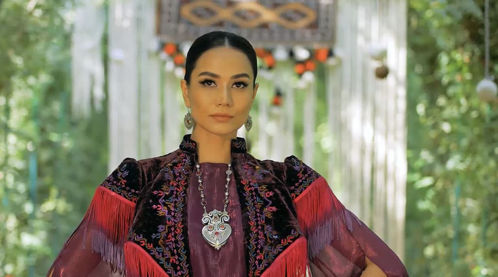 video-eksklyuziv-novaya-kollekciya-dowamat-ot-doma-mody-asman