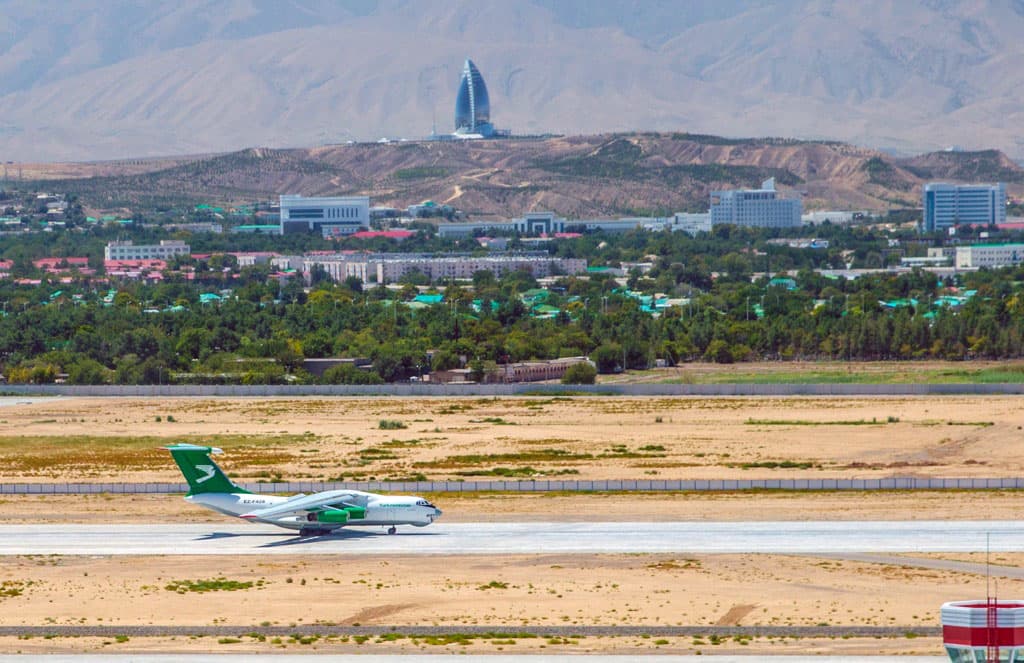 turkmenskie-avialinii-nachnut-vypolnyat-regulyarnye-gruzovye-aviarejsy-v-rossiyu
