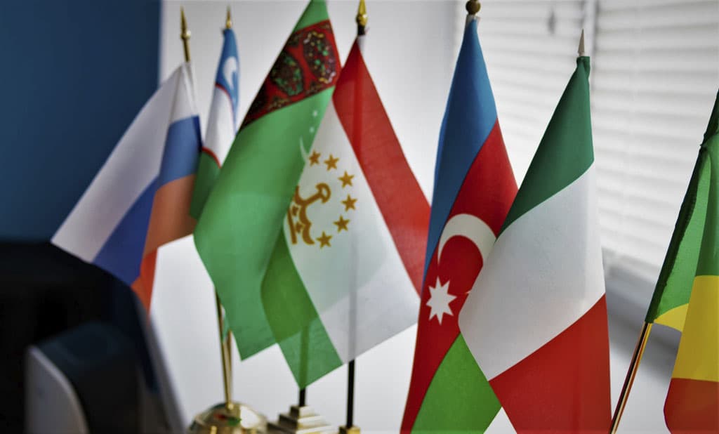 studenty-raznyh-narodov-za-mezhetnicheskoe-soglasie-internacionalnyj-klub-v-ivanovo