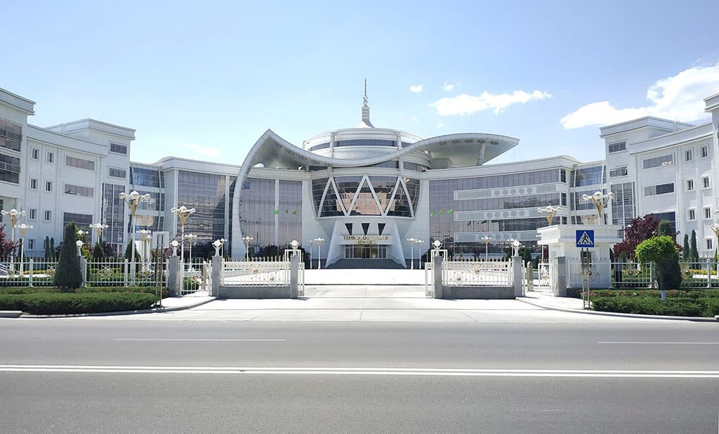 prodolzhenie-ekskursii-v-centr-tehnologij-sila-prirody-velika