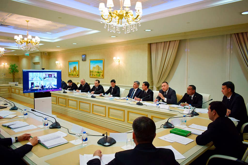 turkmenistan-i-uzbekistan-vozobnovlyayut-rabotu-punktov-propuska-na-granice-dlya-mezhdunarodnyh-gruzoperevozok