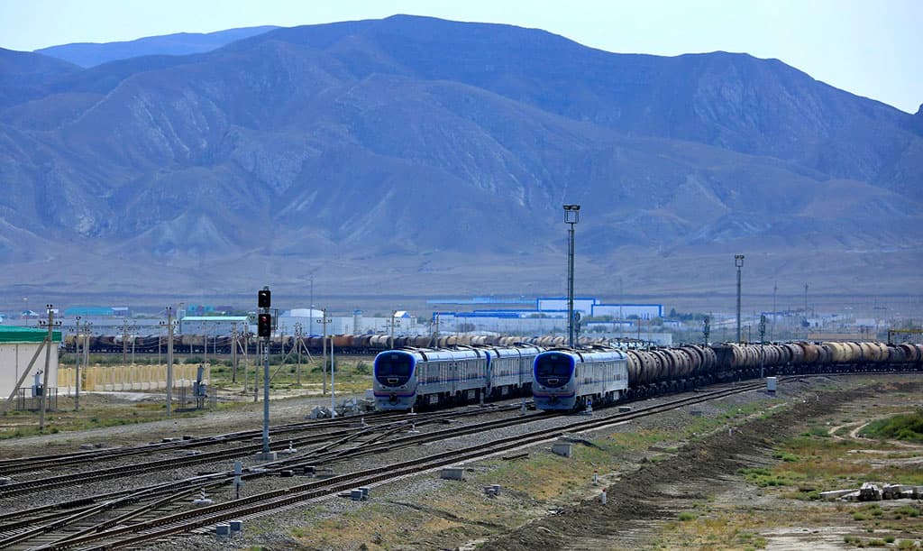 zheleznaya-doroga-kazahstan-turkmenistan-iran-uvelichit-gruzooborot